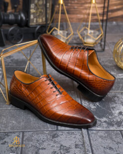 Chaussures pour homme, marron, en cuir naturel, motif crocodile - P2030