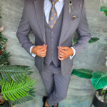 Traje de hombre, corte ajustado, gris: chaqueta, chaleco y pantalón - C5580