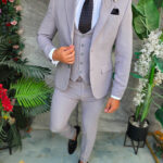 Costume pour homme, coupe slim, gris clair : veste, gilet et pantalon - C5579