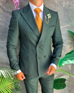 O perspectivă alternativă asupra modelului Costum bărbătesc, Verde cu dungi maro, Sacou si Pantalon, Double Breasted- C5586