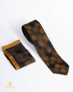 Conjunto de corbata y pañuelo dorado con estampado - CV1320