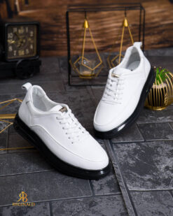 Una visione alternativa del Sneaker de barbati, albi cu talpa neagra, din piele naturala- P2088