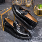 Mocasini de barbati casual, negru lacuit, talpa inalta ultra-usoara – AD970